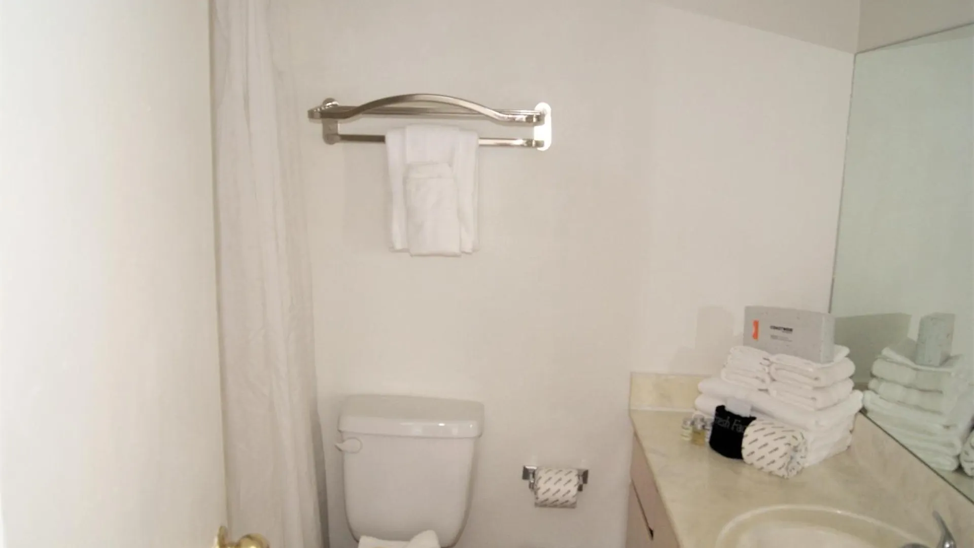 דירות סקוטסדייל 227-Fully Furnished, Wifi Included